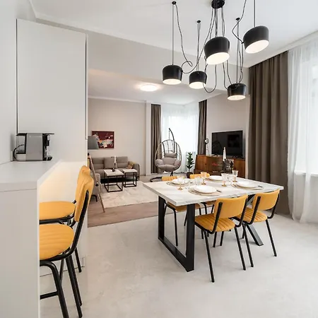 Διαμέρισμα Bright & Sunny Stylish With 2bdr And 2bth Σόφια