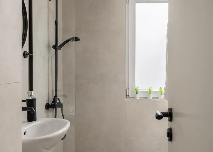 Centre Bright & Sunny Stylish With 2bdr And 2bth アパート ソフィア